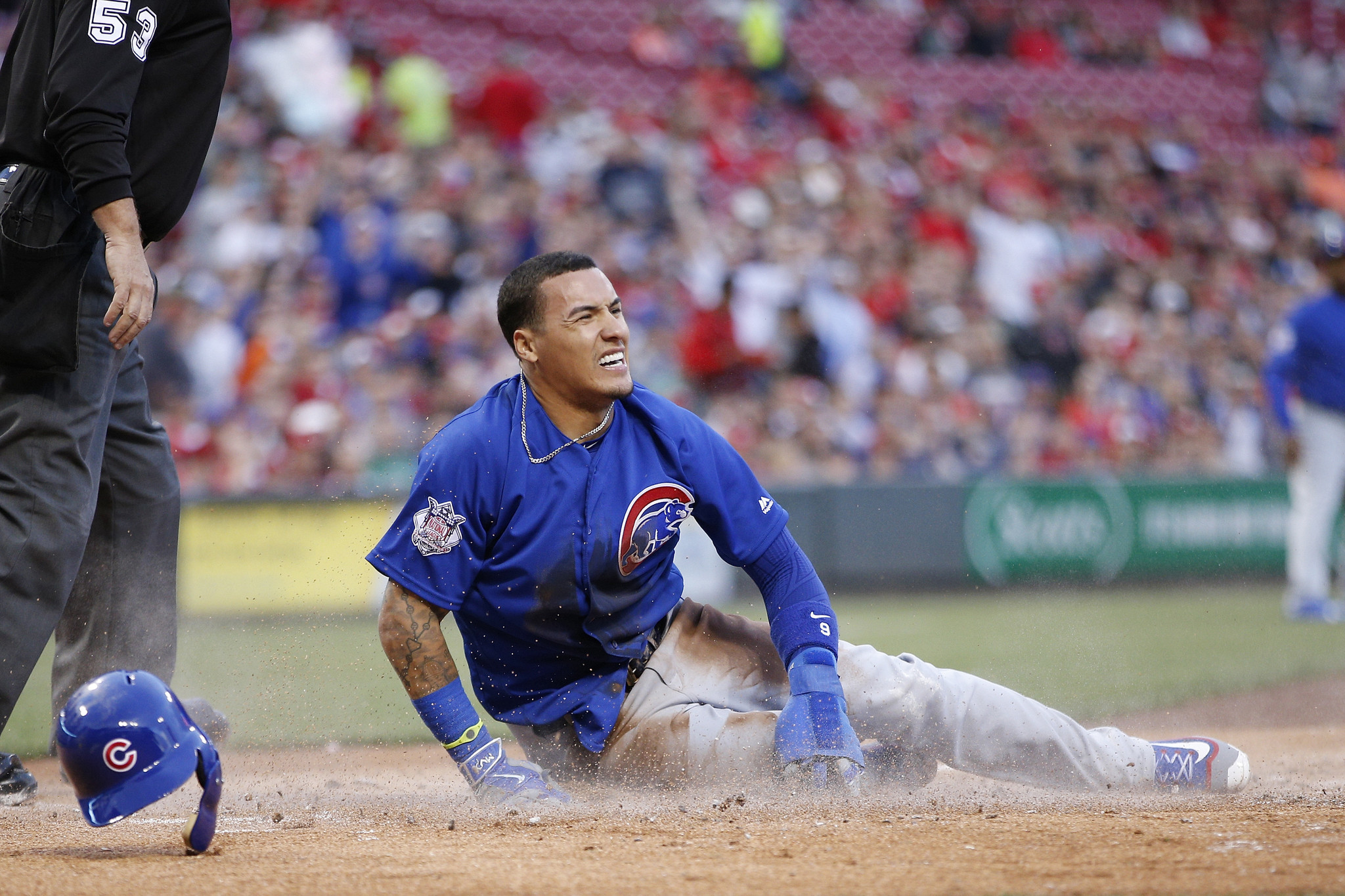 Sliding remains an issue for Cubs' Javier Baez.