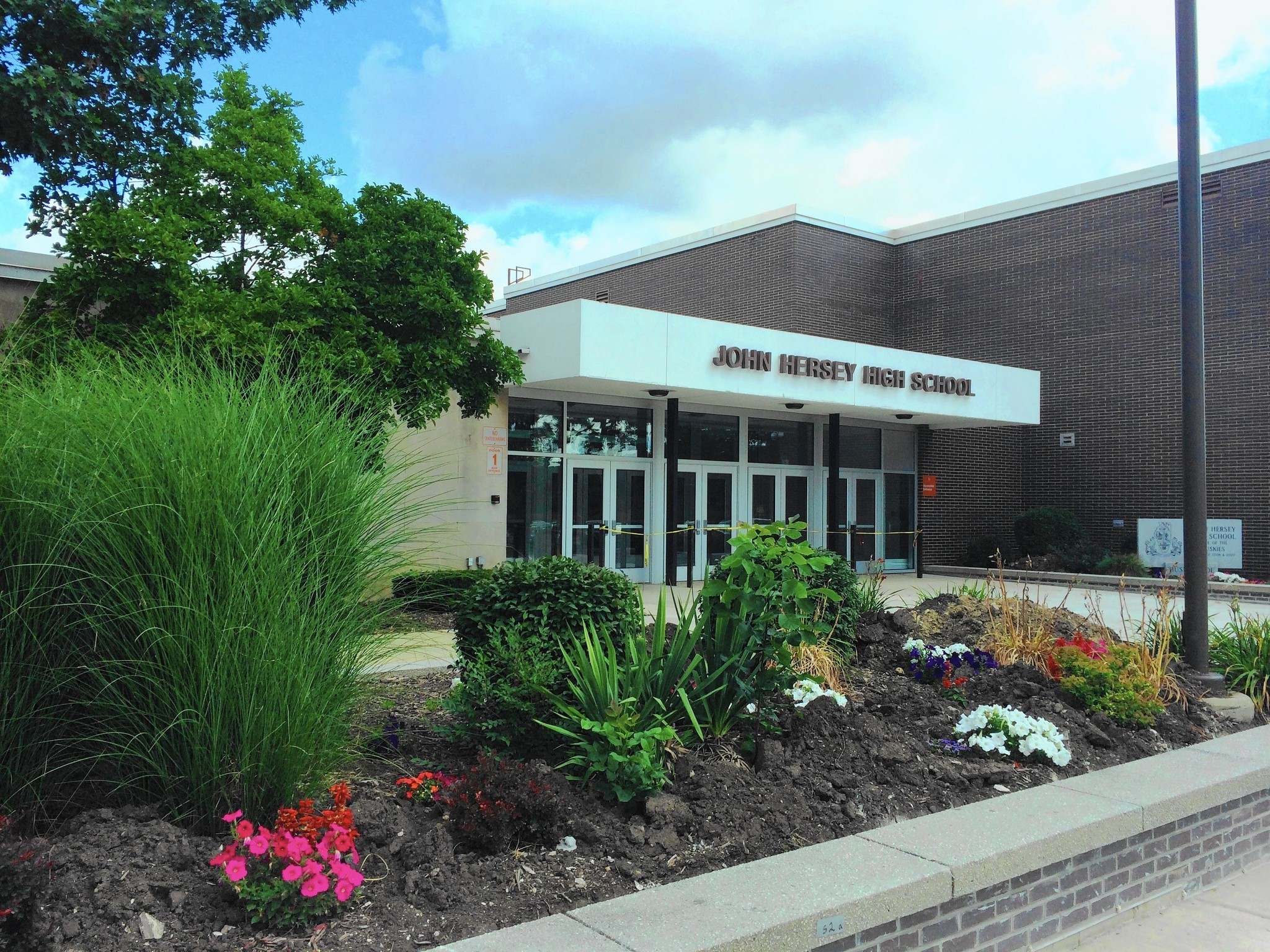 District 214 high schools ranked among the best in the U.S. - Chicago