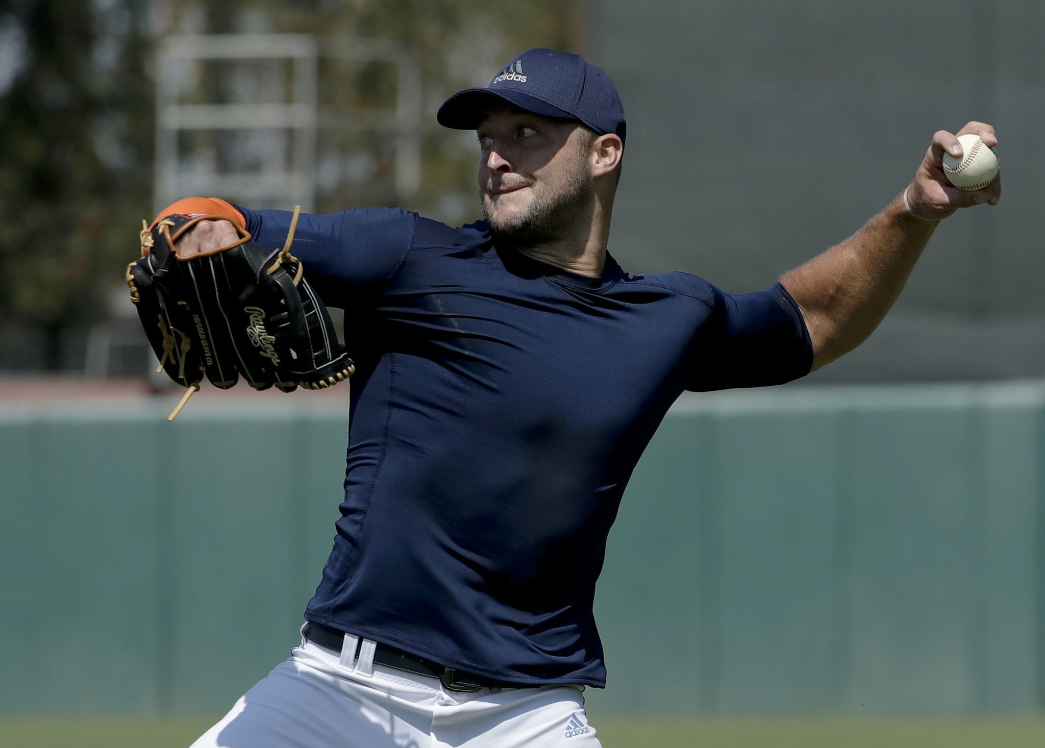 Tim Tebow signs minor league deal with New York Mets - Orlando Sentinel