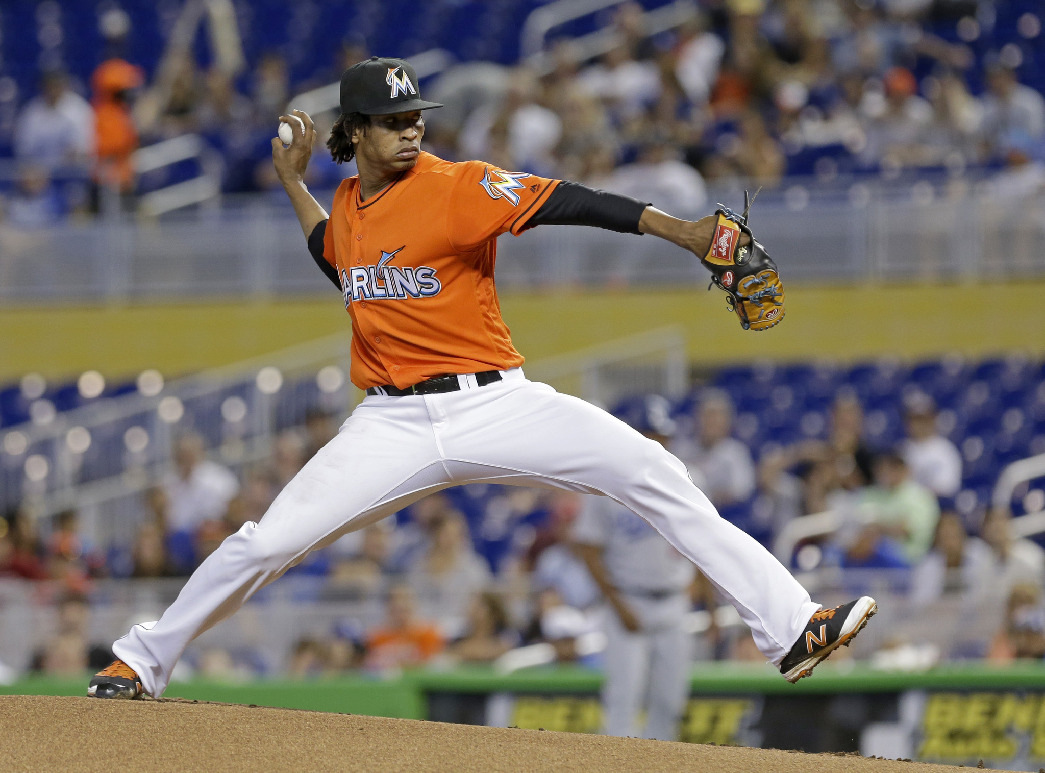 Urena shuts down Dodgers to give Marlins series win.
