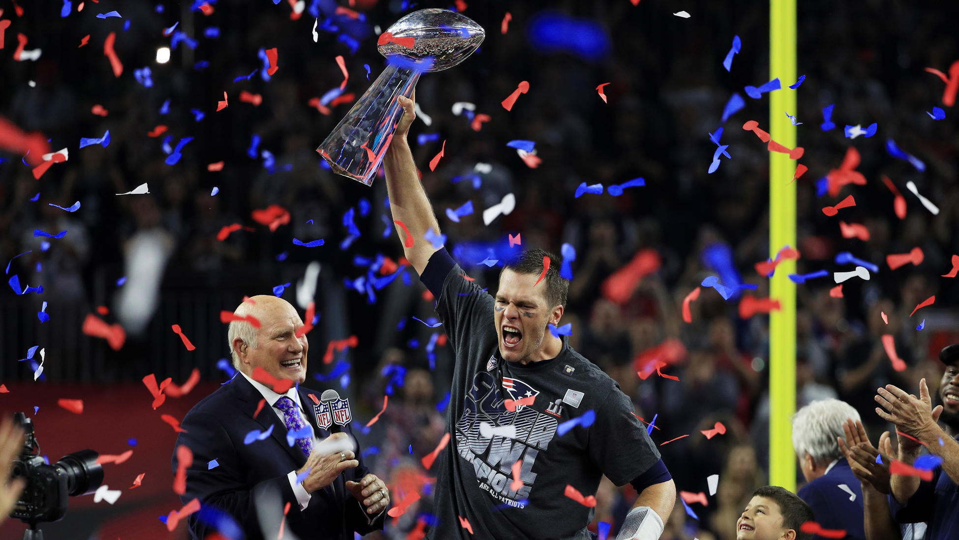 Tom Brady, Patriots win Super Bowl LI with record-setting comeback against Falcons ...