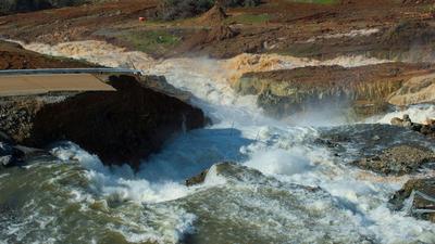 Updates: New storms approach, but officials confident Oroville Dam and spillways will hold up