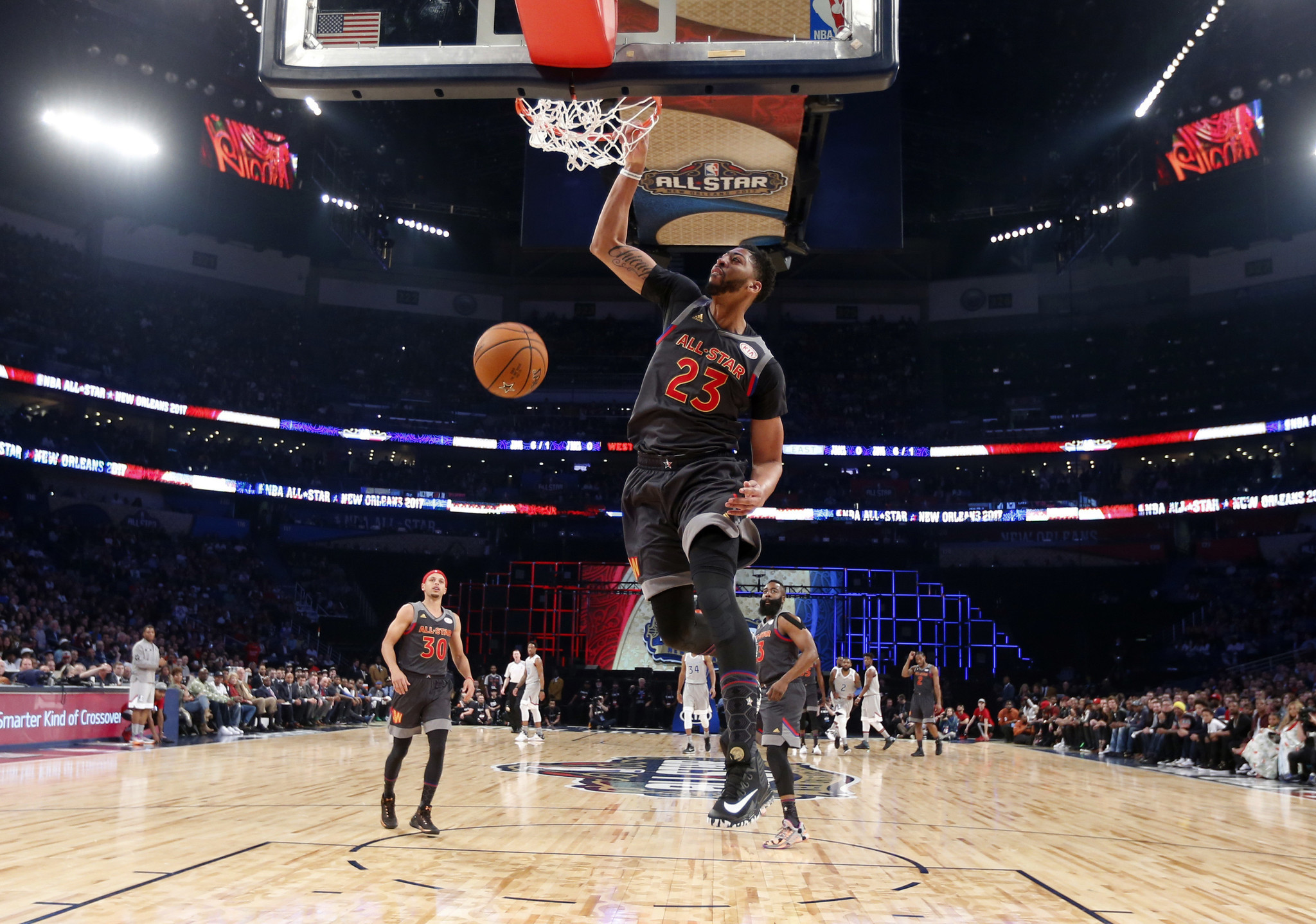 Anthony Davis named MVP as West beats East 192-182 in NBA ...