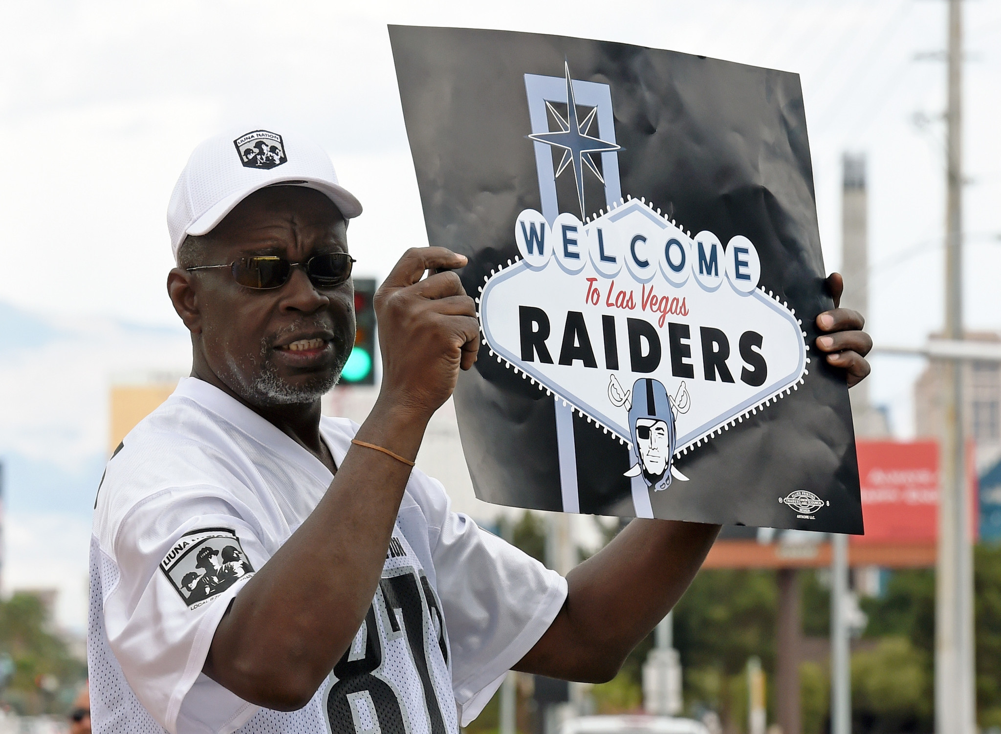 Raiders should leave their name in Oakland. How about 'Las Vegas Sinners'? - Chicago ...