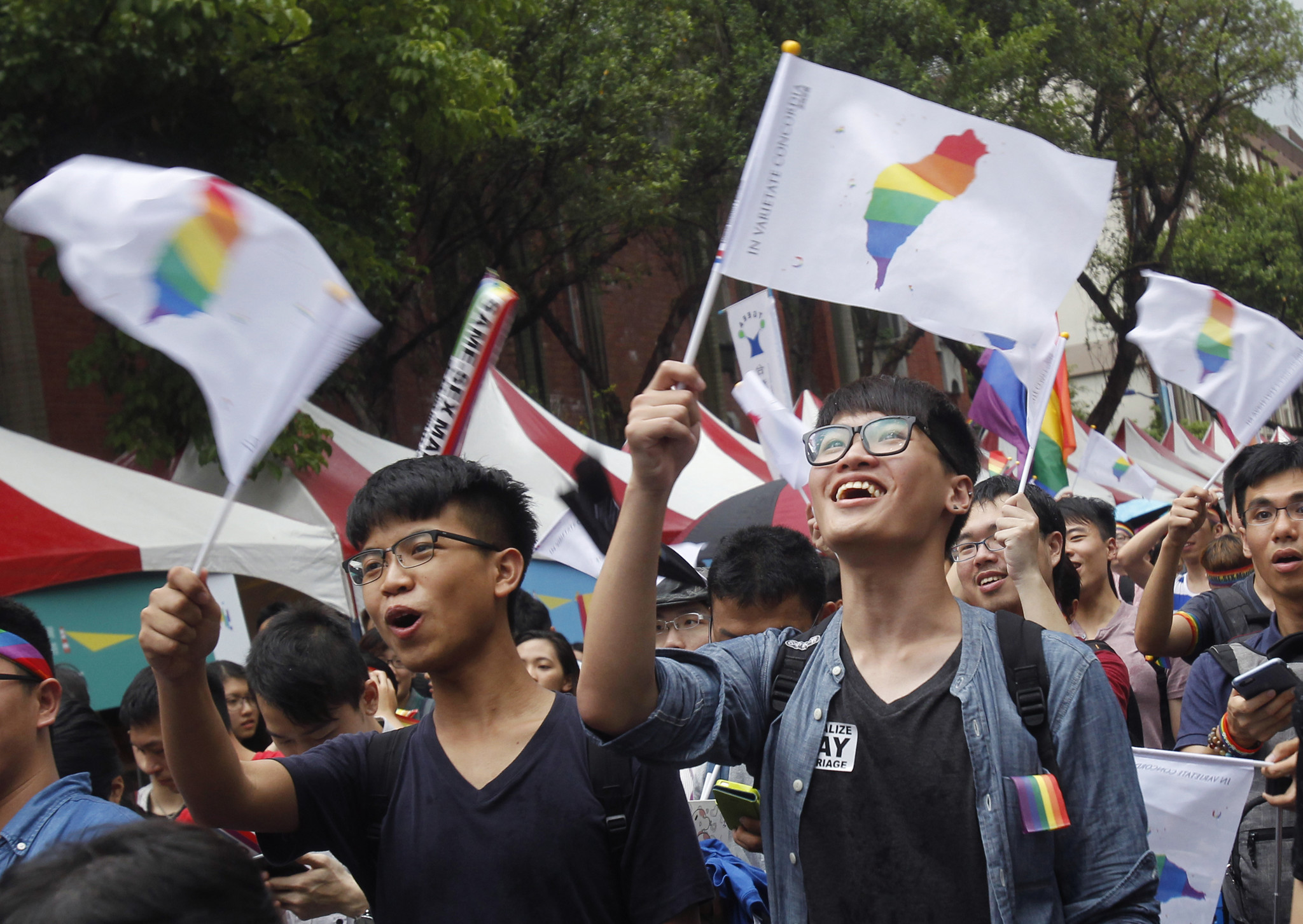 Taiwan Becomes First Country In Asia To Recognize Same Sex Marriage 