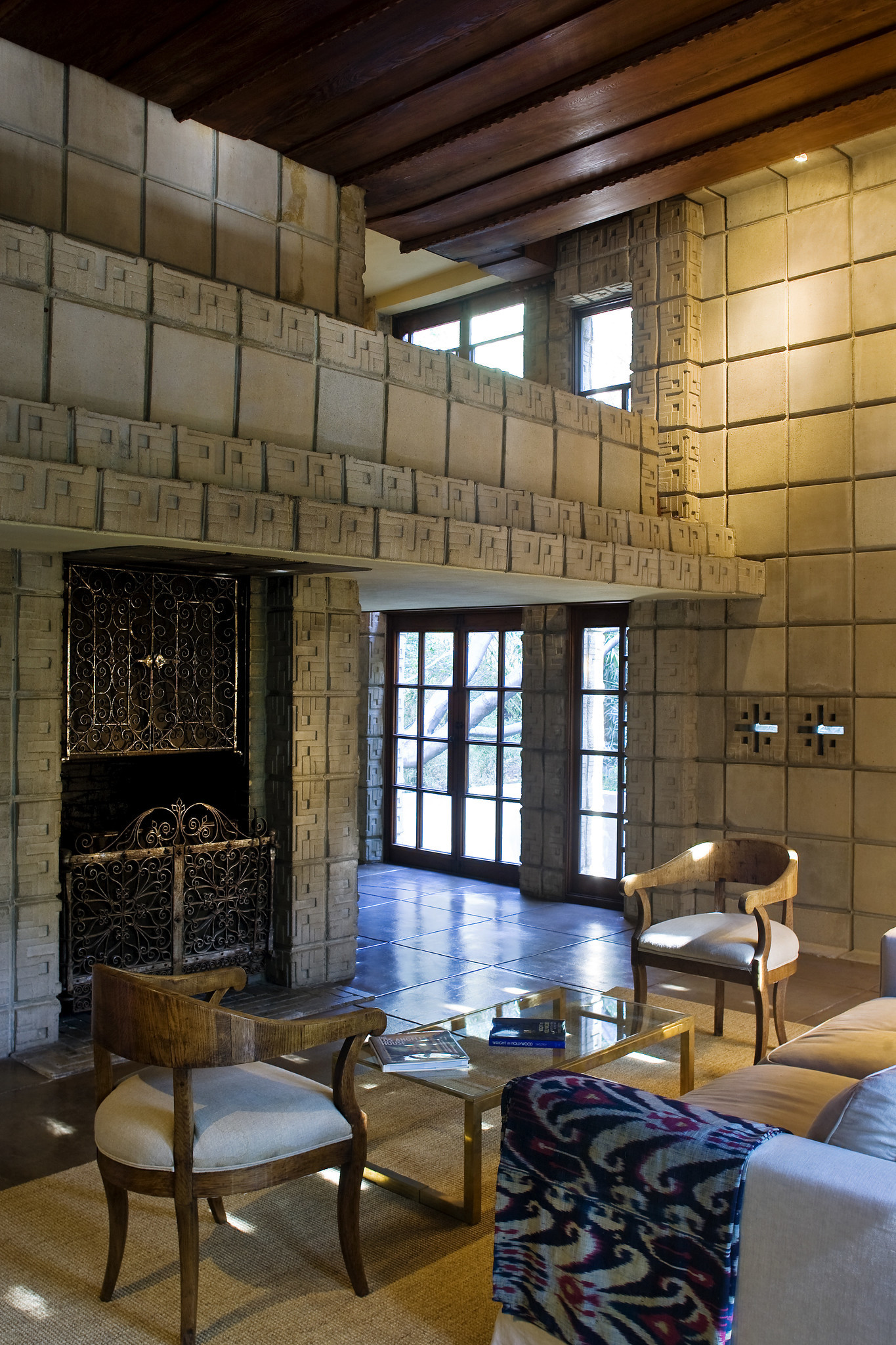 Mezzanine and fireplace inside "La Miniatura."