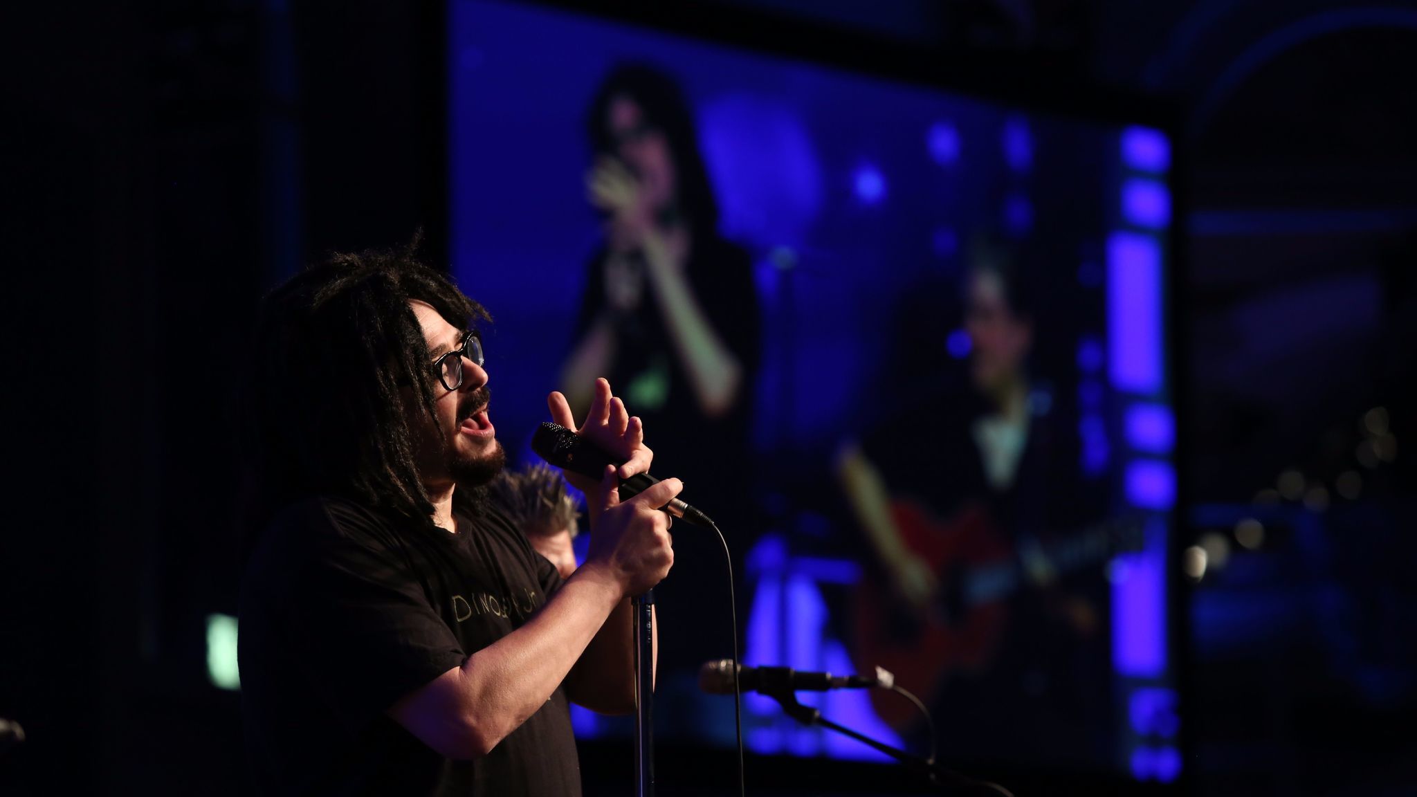 Adam Duritz of Counting Crows performs at the Cool Comedy Hot Cuisine event.