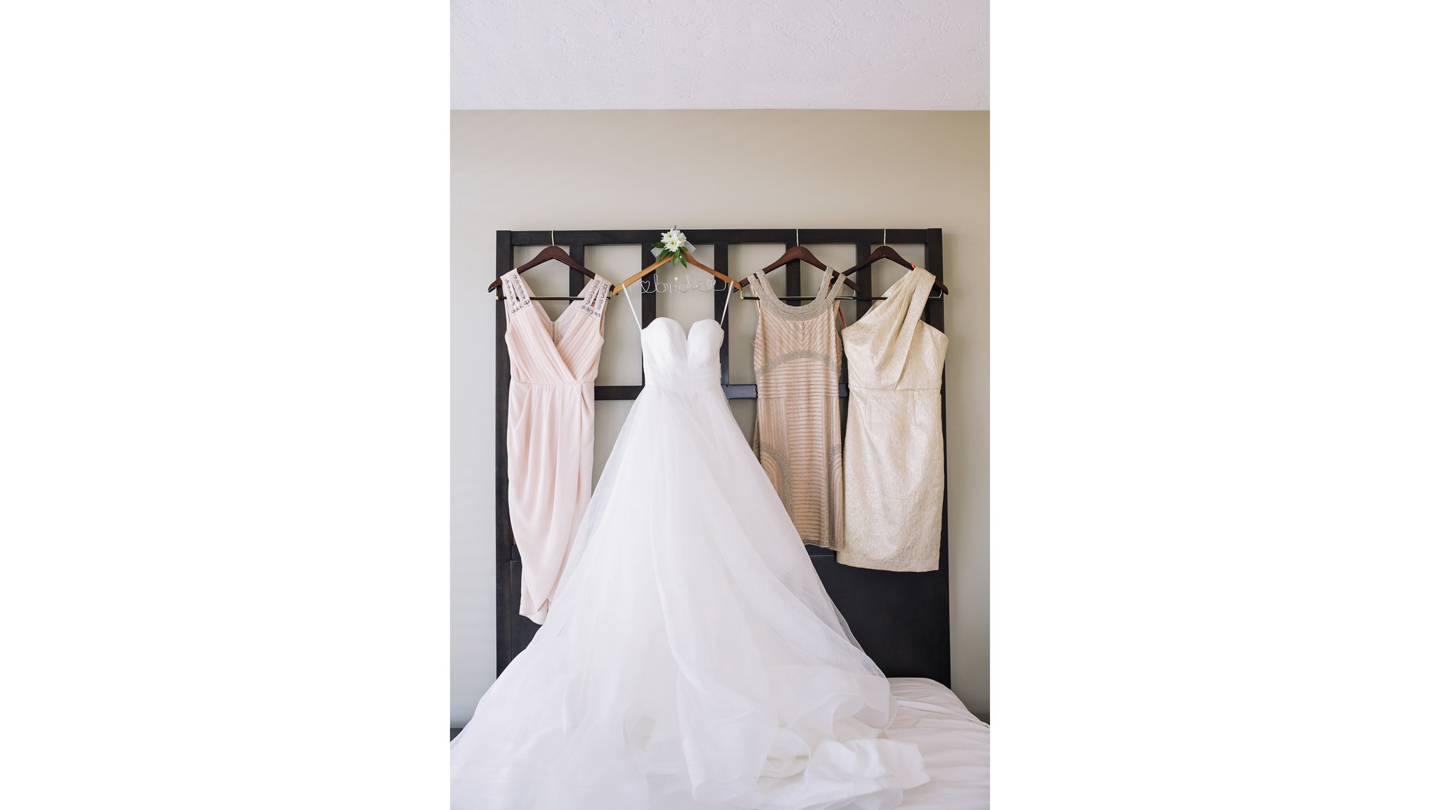 Four great ways to find an inexpensive  wedding  dress  