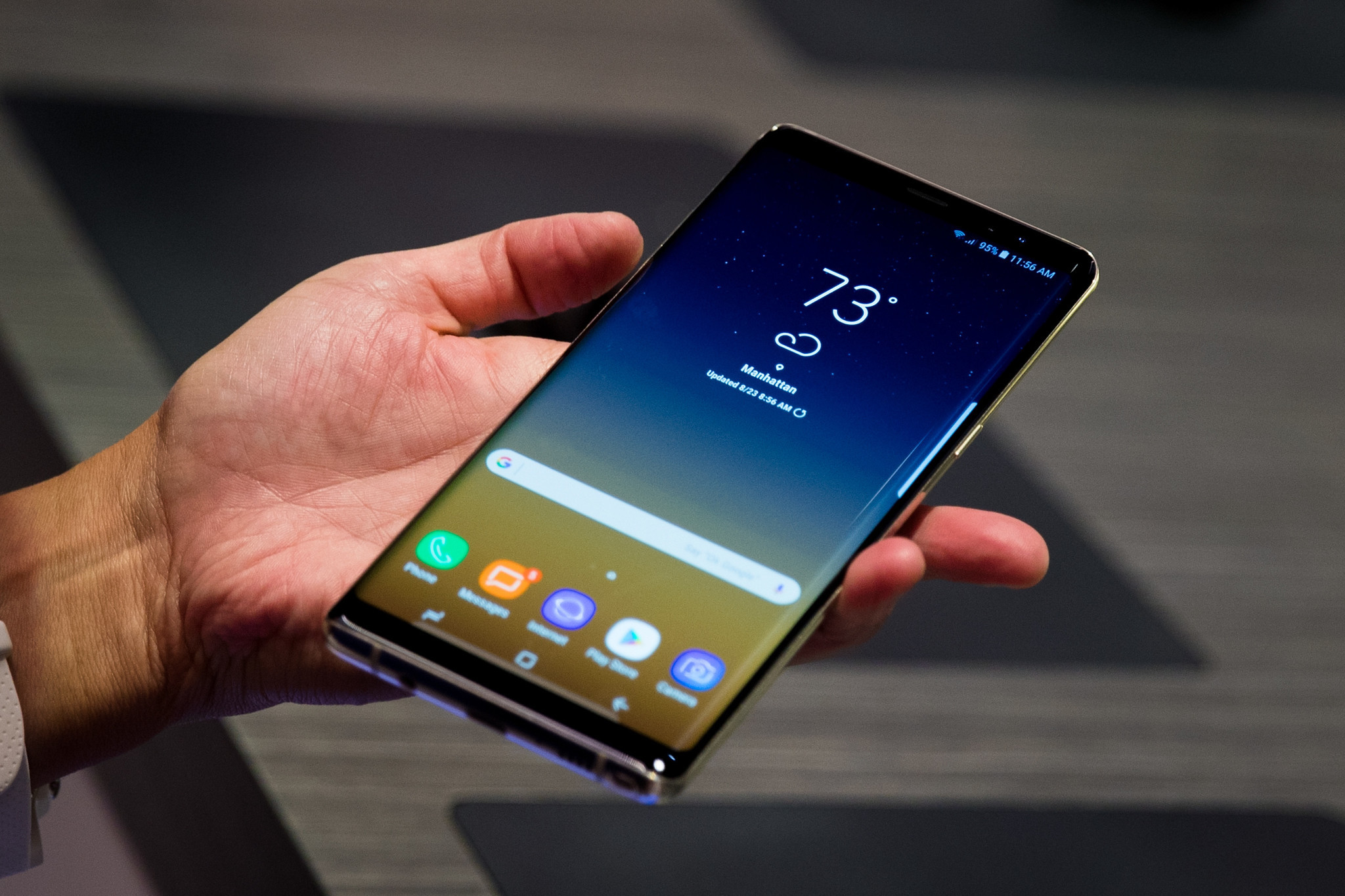 First impressions of Samsung's Galaxy Note 8 - Chicago Tribune