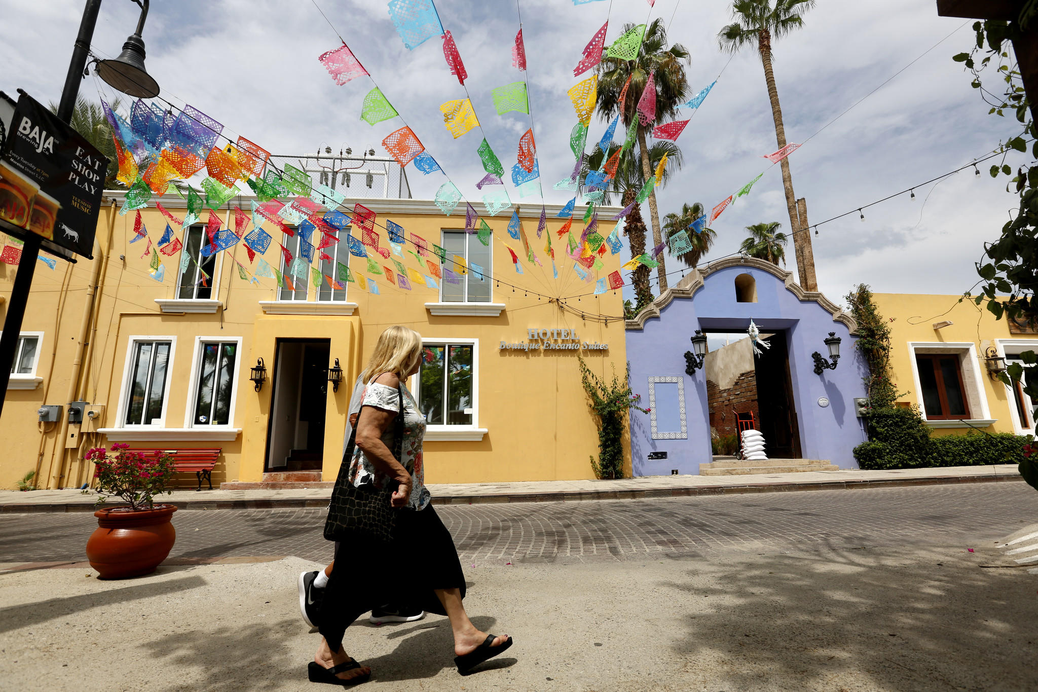 Colonial buildings line the streets of the historic central district in San Jose del Cabo. The U.S. Department of State issued a warning to U.S. citizens about the risk of traveling the Los Cabos area due to the activities of criminal organizations in those areas.
