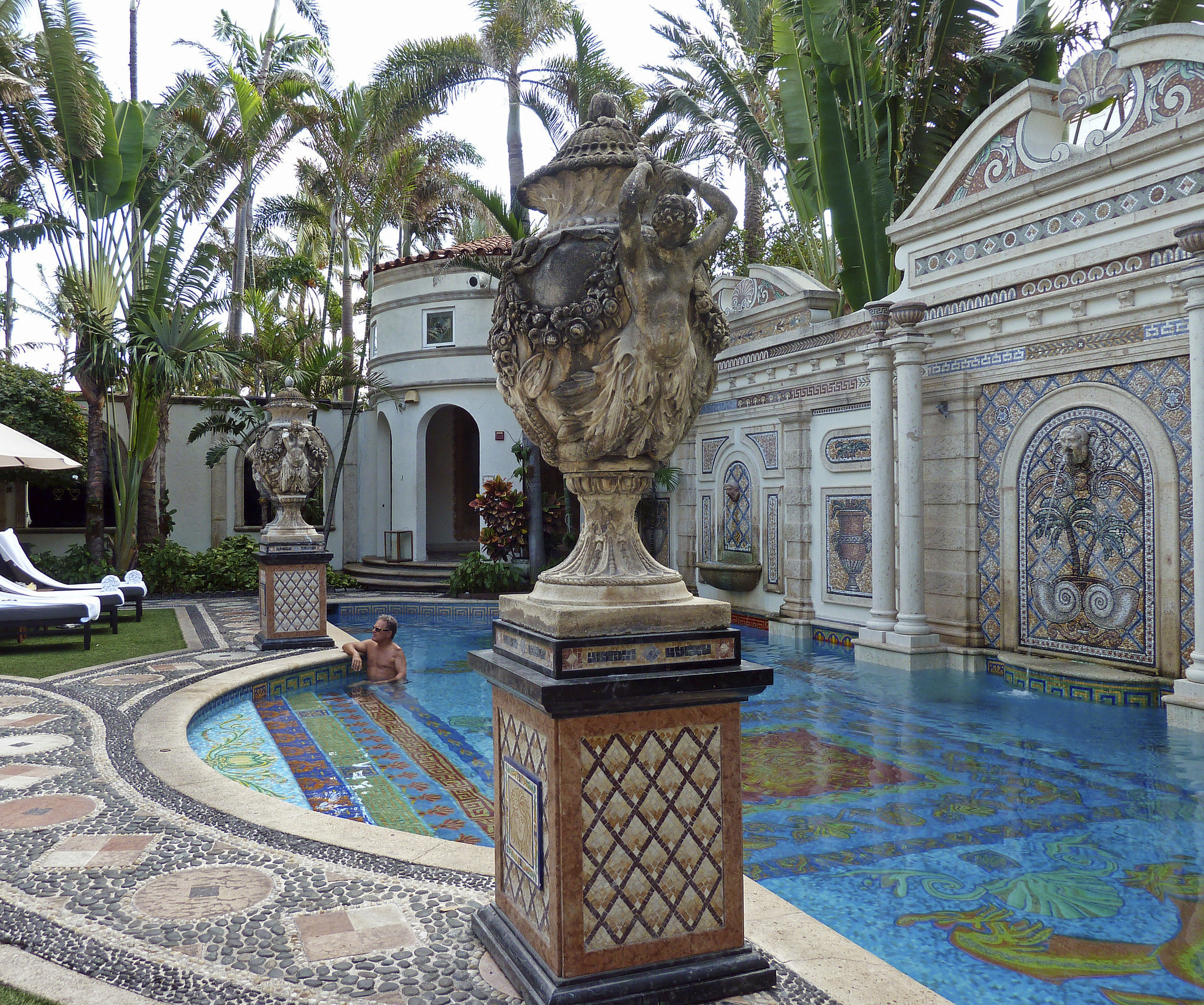 New Versace miniseries stirs curiosity about his mansion, now a luxury