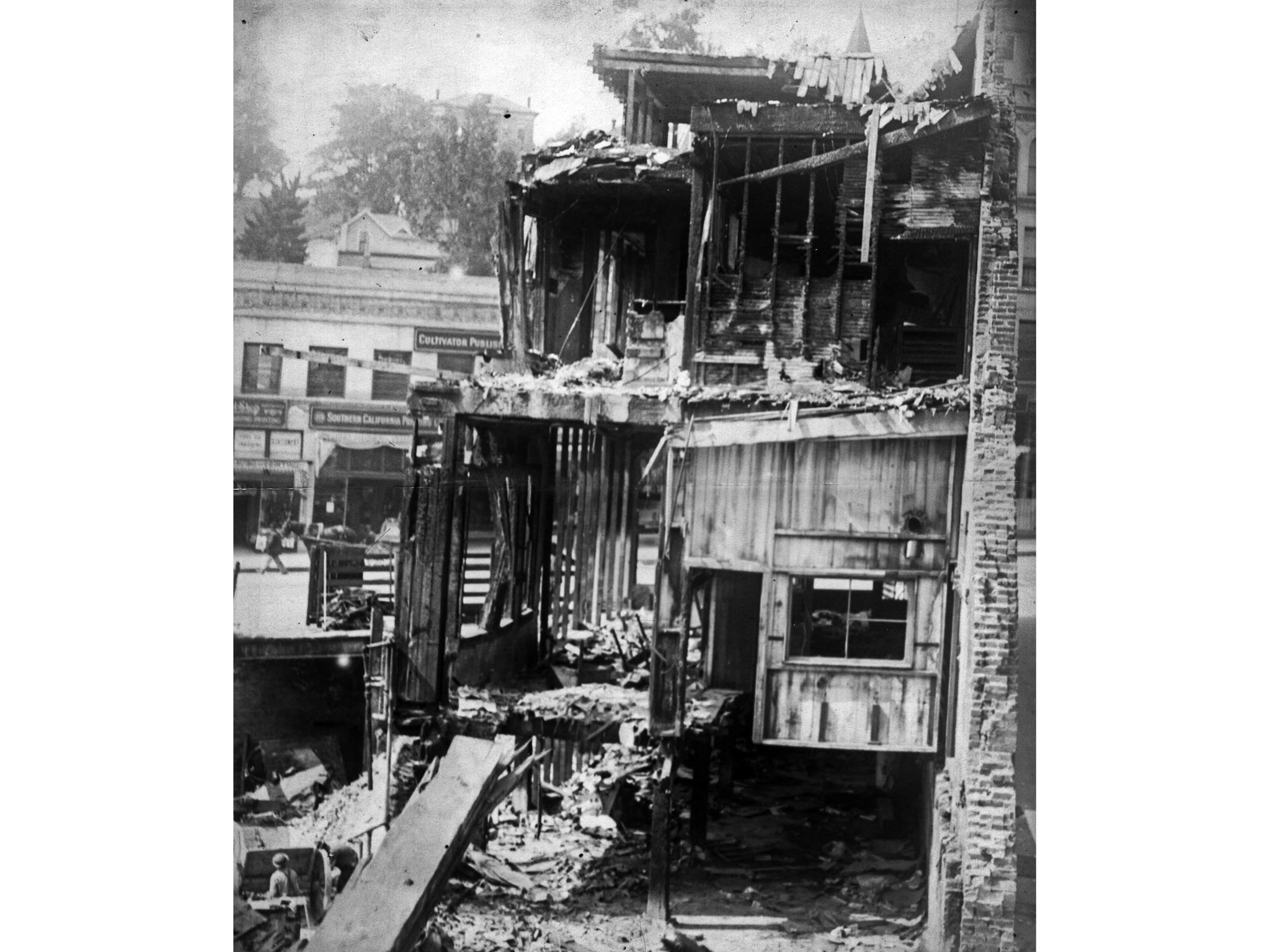 Oct. 1910: Los Angeles Times building after the Oct. 1, 1910, bombing.