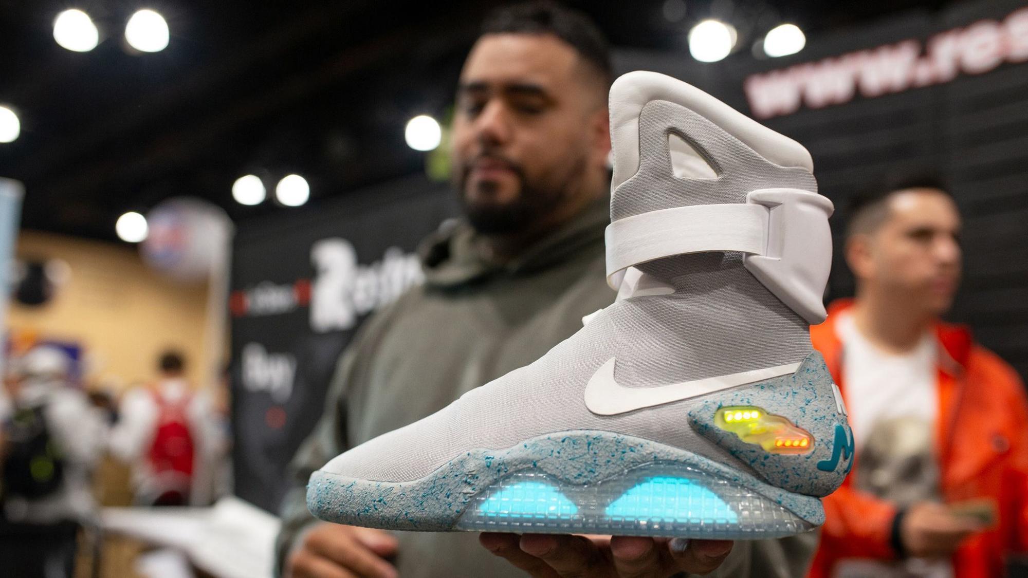 $9,000 Nikes and more: Schaumburg Sneaker Con a paradise for ...