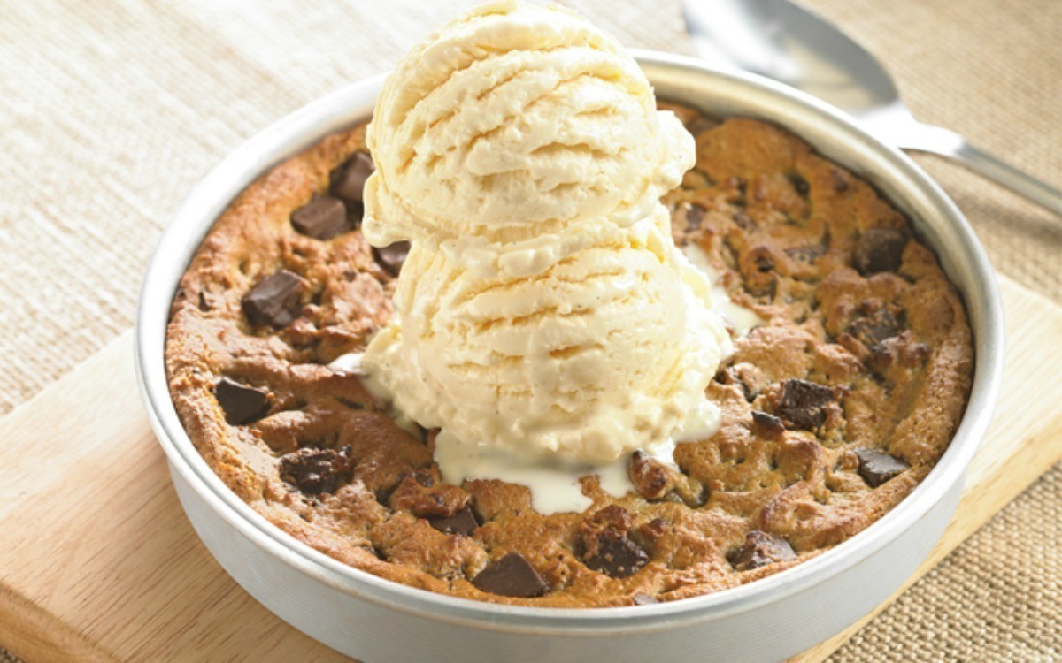 Free Pizookie Day at BJ's Restaurant and Brewhouse on Wednesday - Sun Sentinel