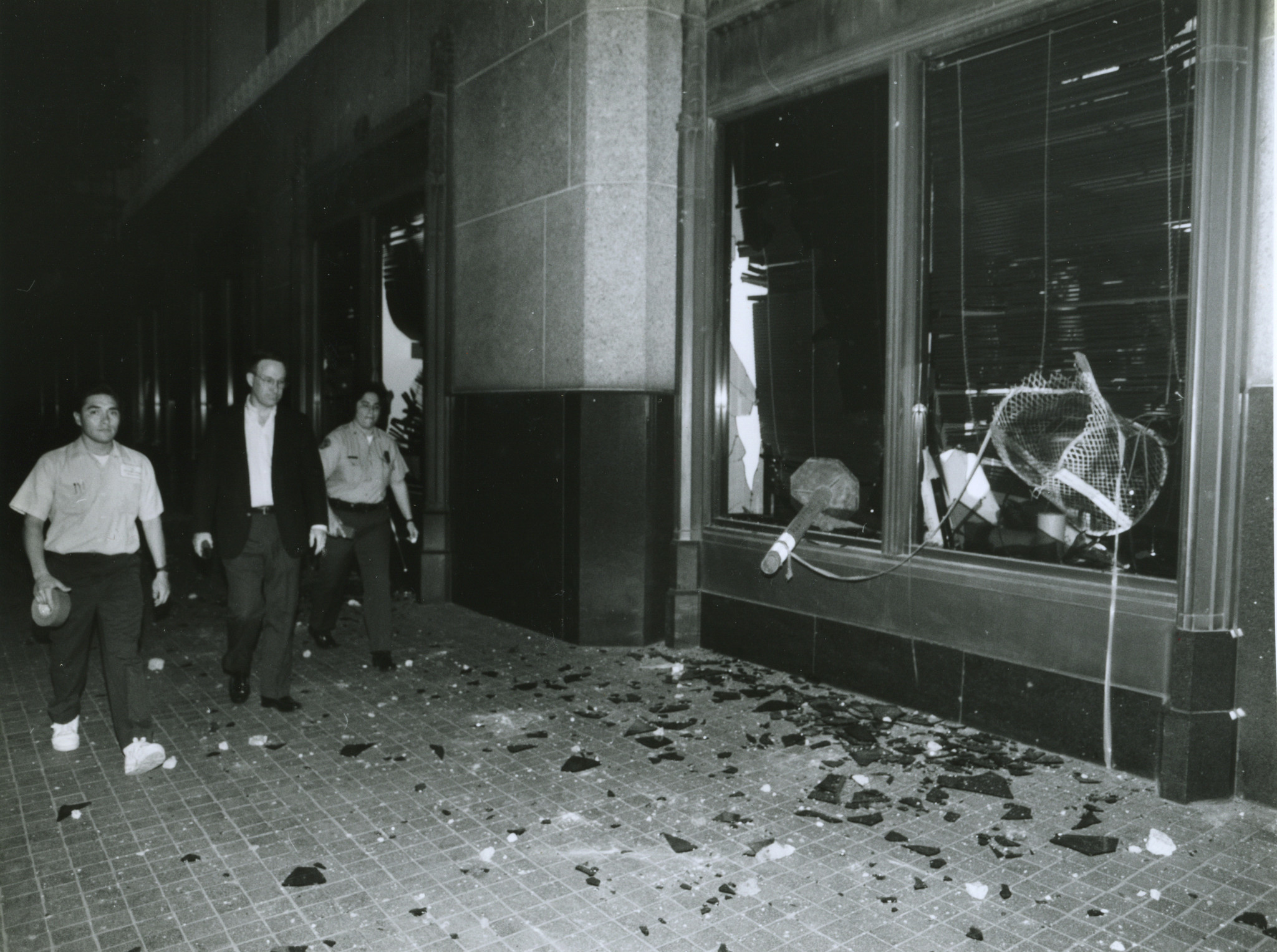 4291992 Broken out windows of the Los Angeles Times building on Spring Street south of 1st Street.