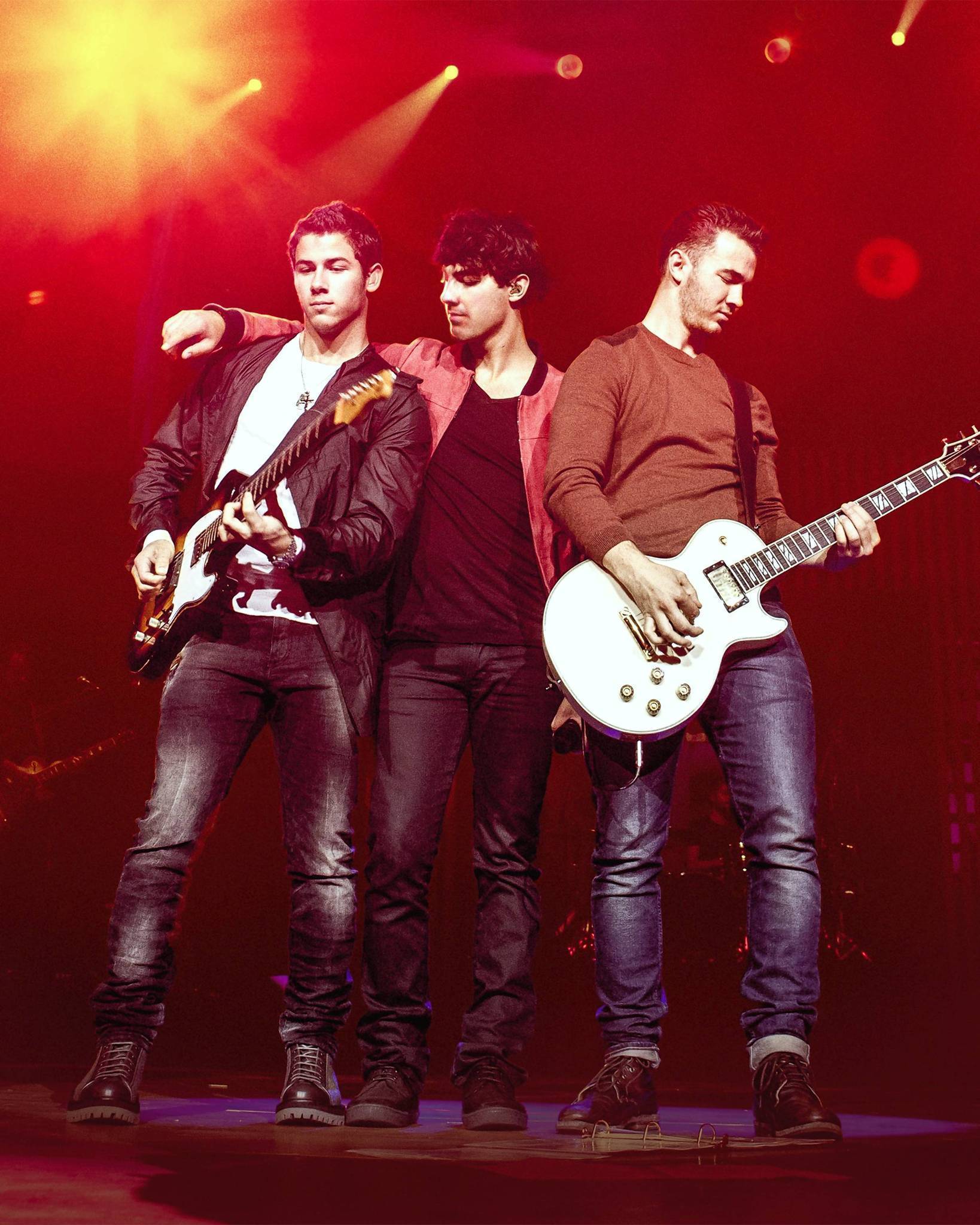 The Jonas Brothers are growing up - Chicago Tribune