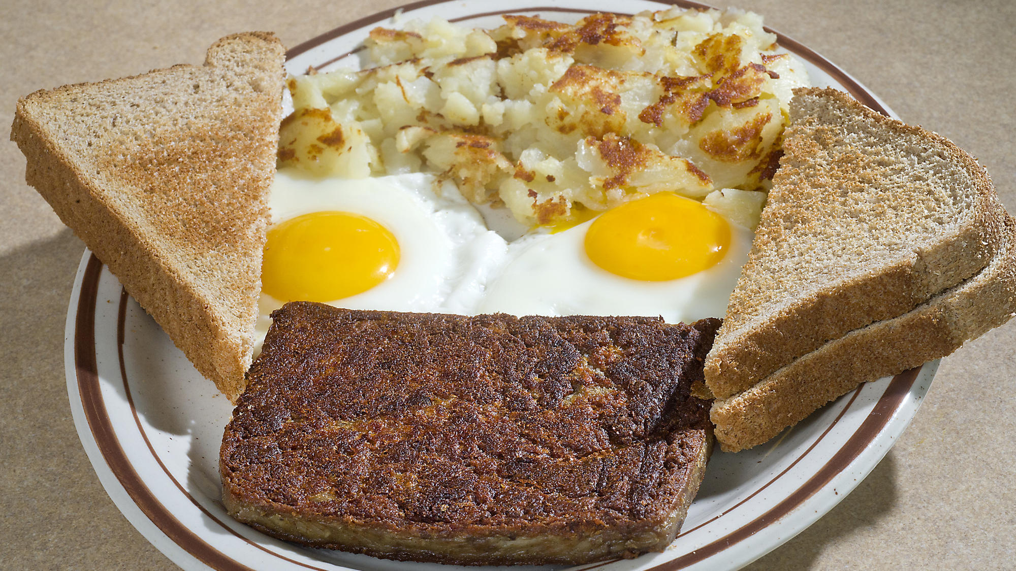 Scrapple summit: Newcomers to the Pennsylvania Dutch ...