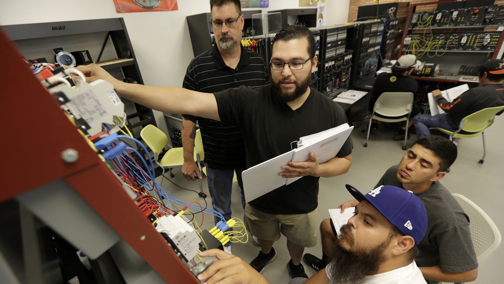 Class at InTech Center's Industrial Electrical Laboratory