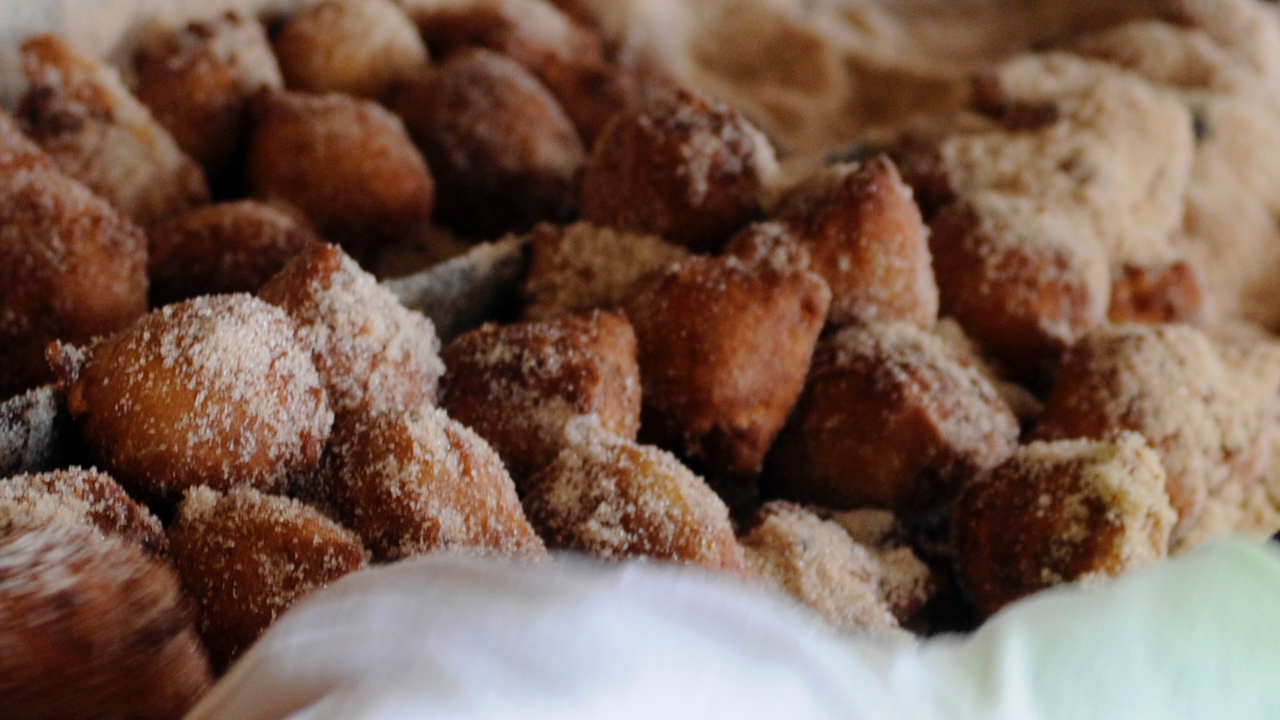 The Story Behind Those Southington Harvest Festival Apple Fritters