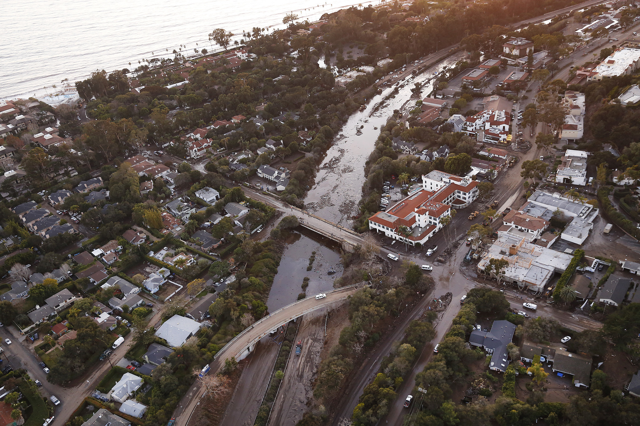 Santa Barbara County Knew Mudslides Were A Risk It Did Little To Stop Them Los Angeles Times