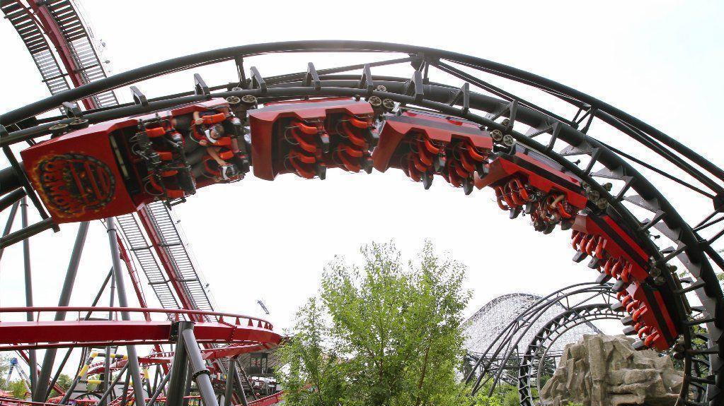 Illinois Supreme Court rules against Six Flags in lawsuit over fingerprint scans. Here's why Facebook and Google care.