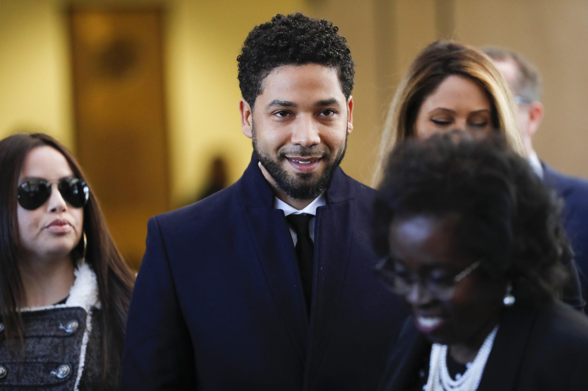In latest plot twist, Cook County prosecutors abruptly drop all charges against Jussie ...